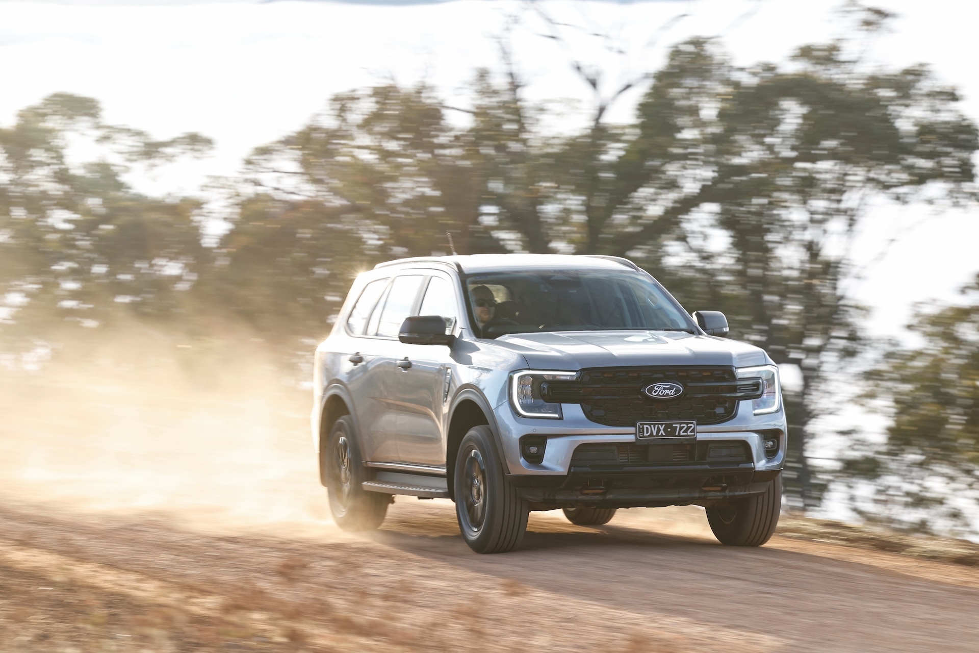 Australian-spec Everest Active pictured. Not all vehicle variants or features will be available in all countries. Actual specifications for each country will be published prior to launch in that country. 